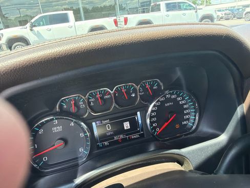 Used 2018 GMC Sierra 1500 SLT AWD/4WD image 5