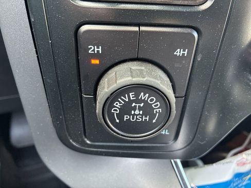 Used 2025 Ford F150 XLT w/ Equipment Group 302A MID image 15