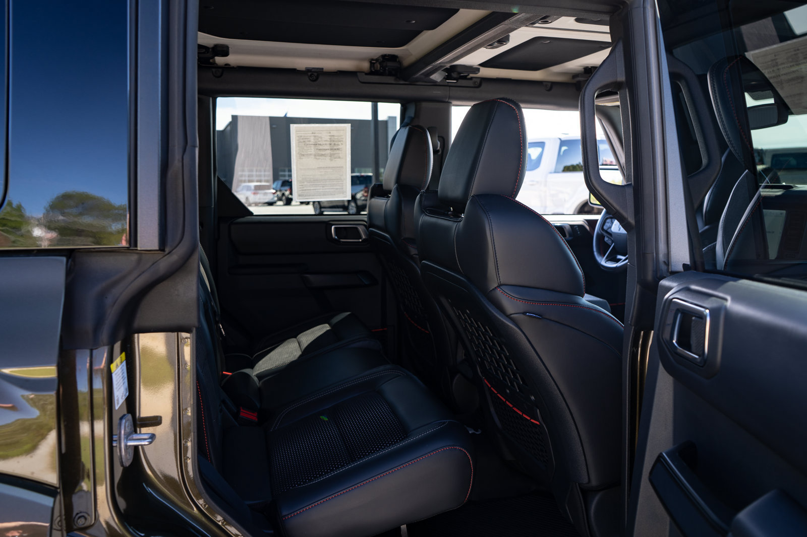 Used 2025 Ford Bronco Raptor AWD/4WD image 40