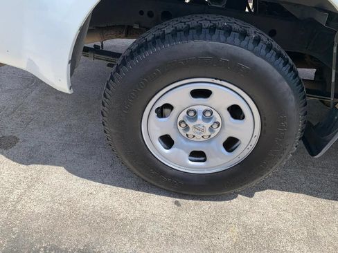 Used 2018 Nissan Frontier S RWD image 22