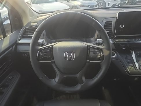 Used 2025 Honda Odyssey EX-L image 14