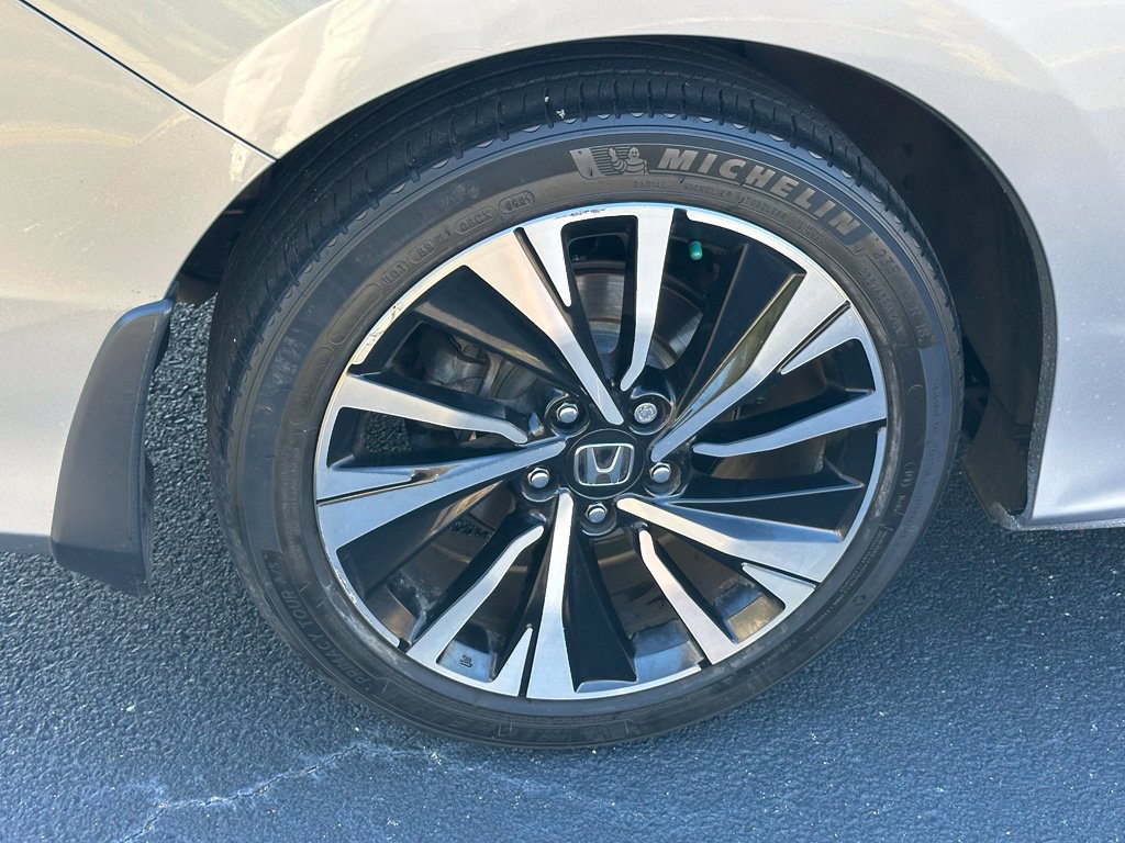 Used 2016 Honda Accord EX-L image 34