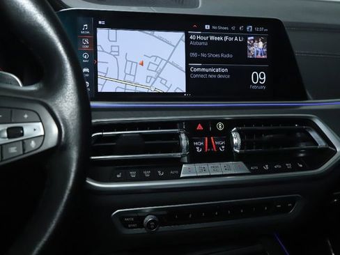 Used 2023 BMW X5 xDrive40i w/ Premium Package image 27