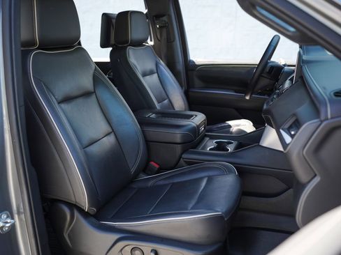 Used 2021 GMC Yukon SLT w/ SLT Premium Package image 26