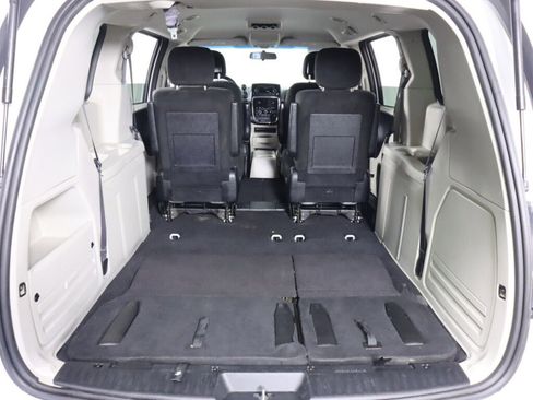 Used 2016 Dodge Grand Caravan SE w/ Quick Order Package 29E SE image 25