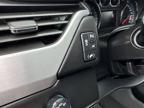 Used 2020 GMC Yukon SLE w/ SLE Value Package image 26