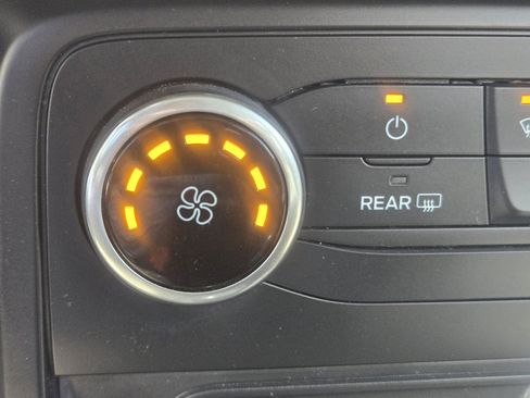 Used 2019 Ford EcoSport S FWD image 21