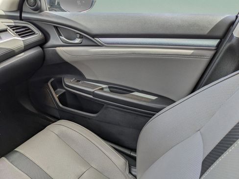 Used 2016 Honda Civic EX-L image 16