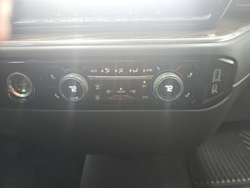 Used 2023 Chevrolet Silverado 1500 LT image 7