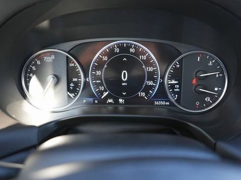 Used 2024 Buick Enclave Avenir image 31