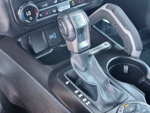 Certified 2021 Ford Bronco Outer Banks w/ Sasquatch Package AWD/4WD image 26