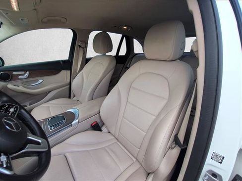 Used 2022 Mercedes-Benz GLC 300 image 14