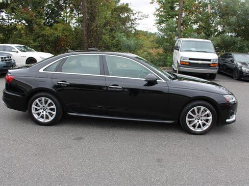 Used 2021 Audi A4 2.0T Premium w/ Convenience Package image 9