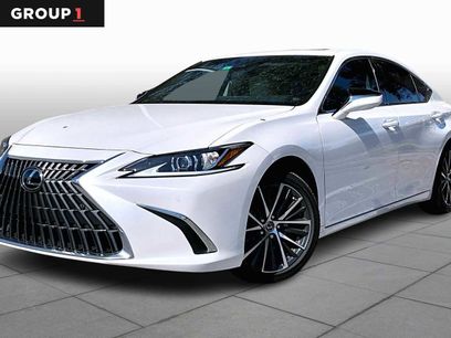 Used 2024 Lexus ES 350 w/ Premium Package