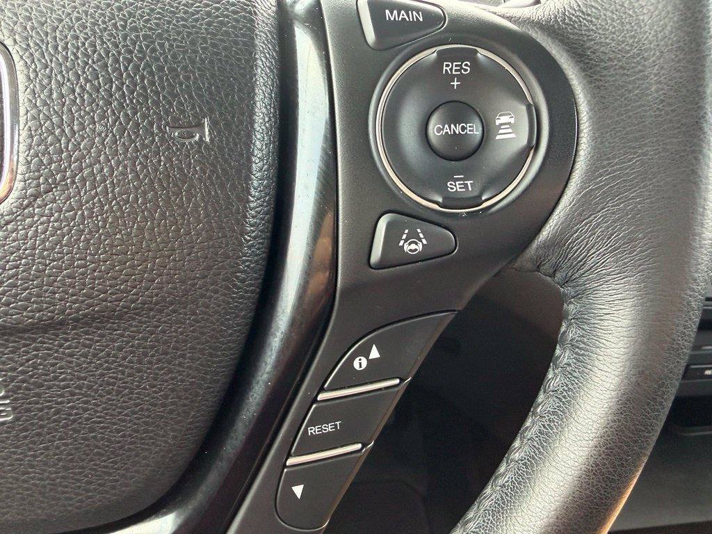Used 2017 Honda Pilot Elite image 16