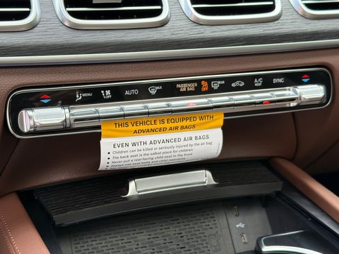 New 2026 Mercedes-Benz GLS 450 4MATIC image 20