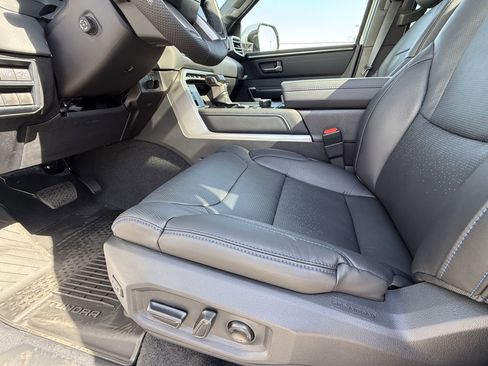 New 2026 Toyota Tundra Platinum AWD/4WD image 8