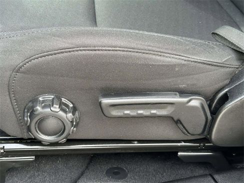 Certified 2023 Jeep Wrangler Willys image 17