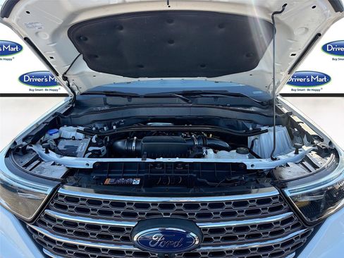 Used 2021 Ford Explorer King Ranch w/ Premium Technology Package image 36