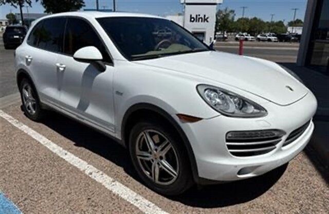 Used 2014 Porsche Cayenne Diesel AWD/4WD image 1