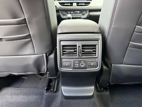 New 2026 Subaru Outback Touring AWD/4WD image 17