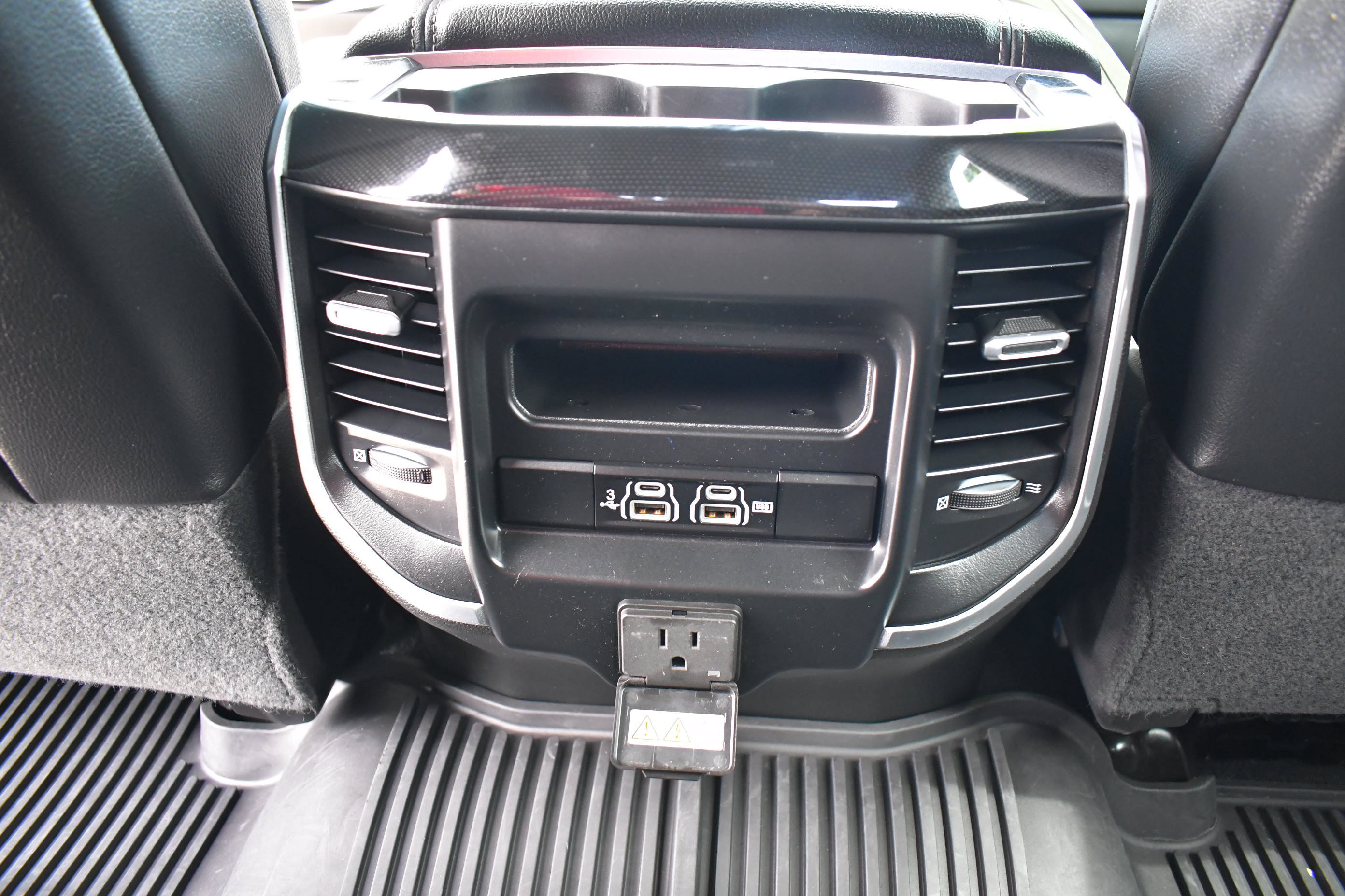 Used 2020 RAM 2500 Laramie AWD/4WD image 24
