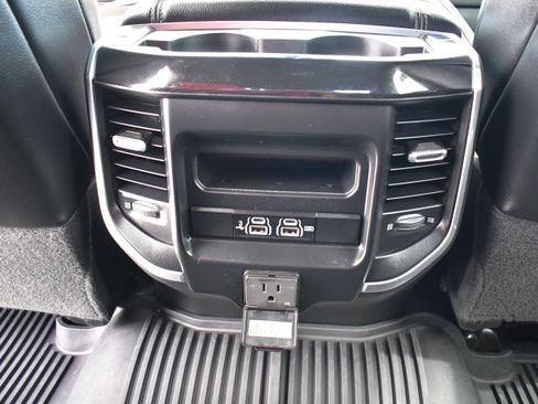 Used 2020 RAM 2500 Laramie AWD/4WD image 24