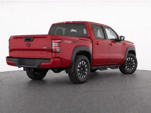 Used 2022 Nissan Frontier PRO-4X AWD/4WD image 4