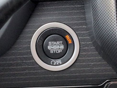 Used 2024 RAM 3500 Limited image 28