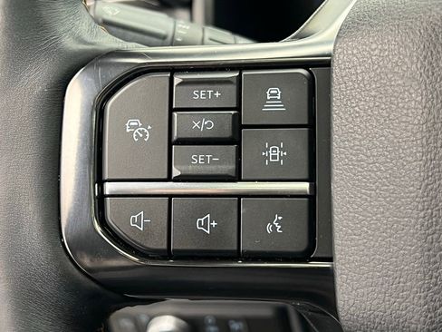 Used 2022 Ford Expedition Platinum image 21