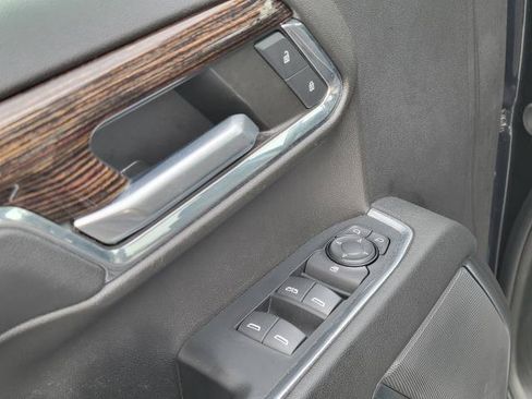 Used 2024 GMC Sierra 1500 Elevation AWD/4WD image 7