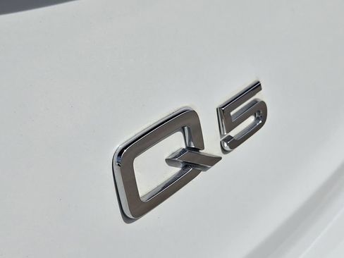 Certified 2023 Audi Q5 2.0T Premium Plus w/ Premium Plus Package AWD/4WD image 15