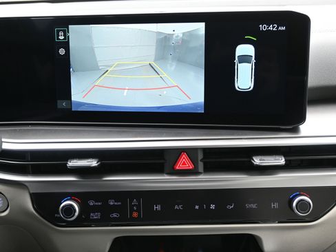 New 2026 Kia Sorento S image 6