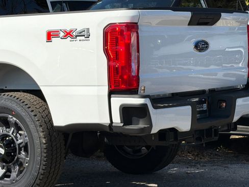 New 2026 Ford F250 XL w/ STX Appearance Package AWD/4WD image 7
