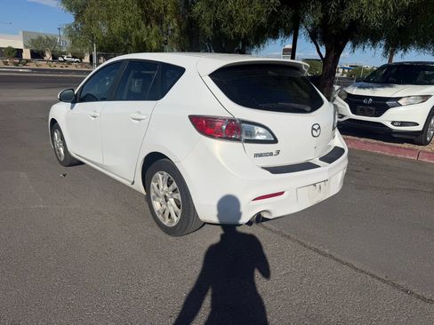 Used 2013 MAZDA MAZDA3 i Grand Touring FWD image 4