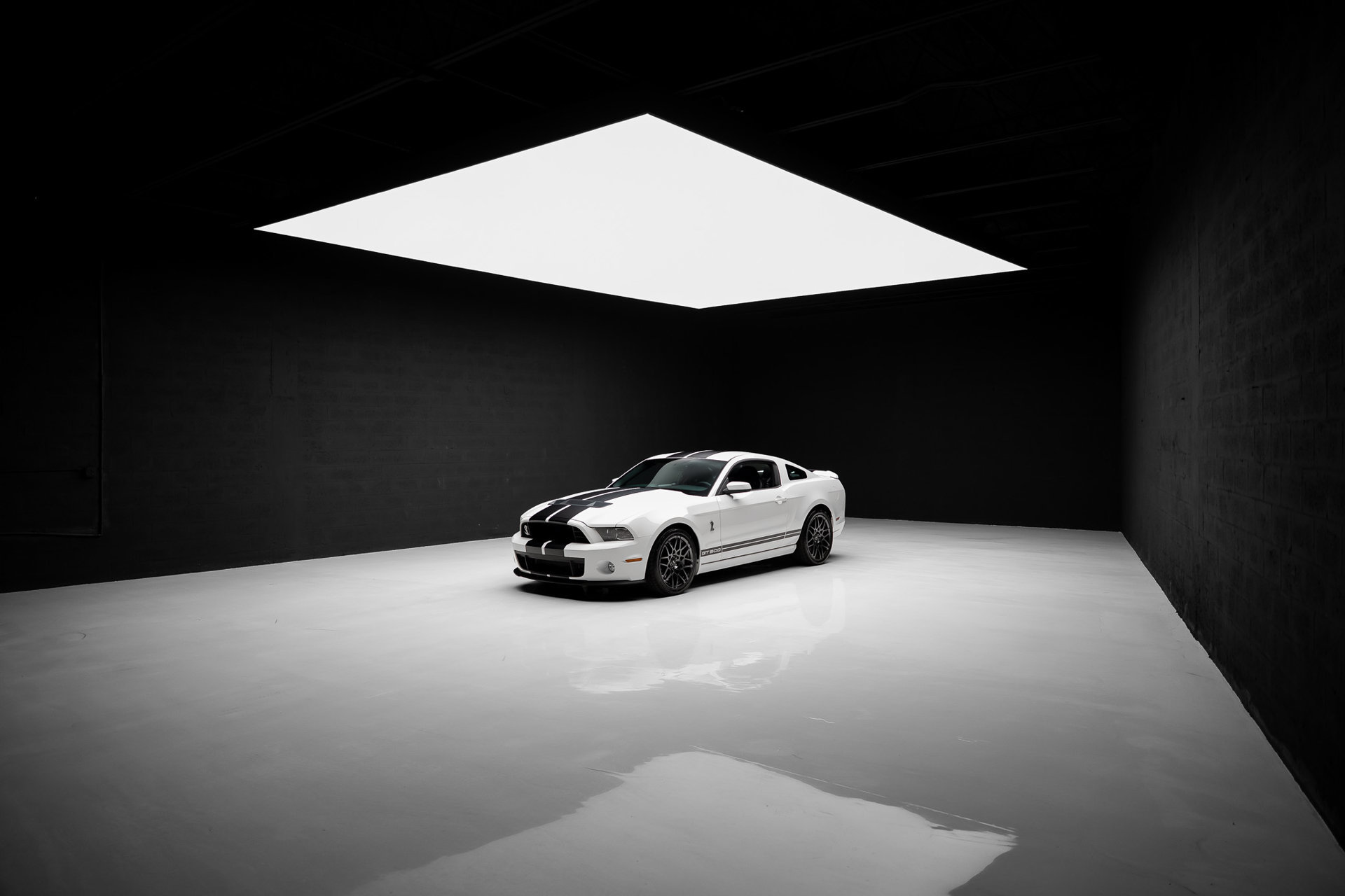 Used 2013 Ford Mustang Shelby GT500 RWD image 84
