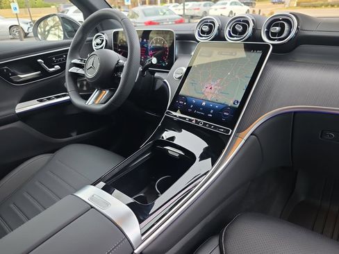 New 2026 Mercedes-Benz GLC 300 4MATIC image 18