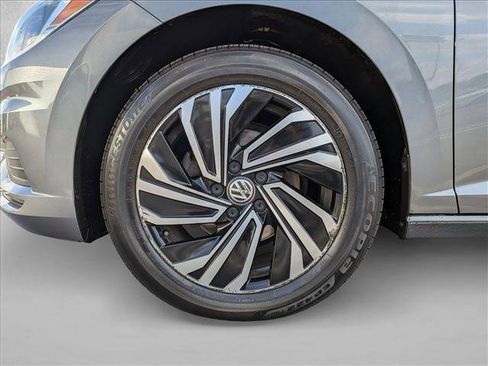 Used 2020 Volkswagen Jetta SEL image 24