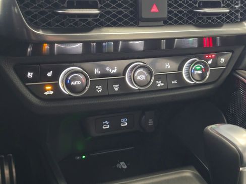 Used 2025 Acura ADX A-Spec image 36