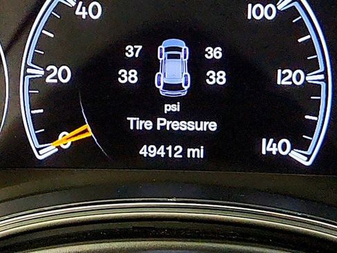 Used 2021 Jeep Grand Cherokee Laredo RWD image 15