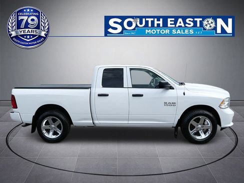 Used 2018 RAM 1500 Express w/ Express Value Package AWD/4WD image 8