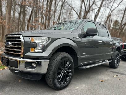 Used 2015 Ford F150 XLT w/ Equipment Group 301A Mid