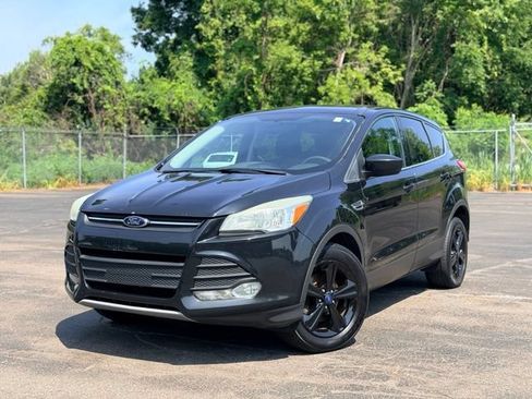 Used 2013 Ford Escape SE FWD image 1