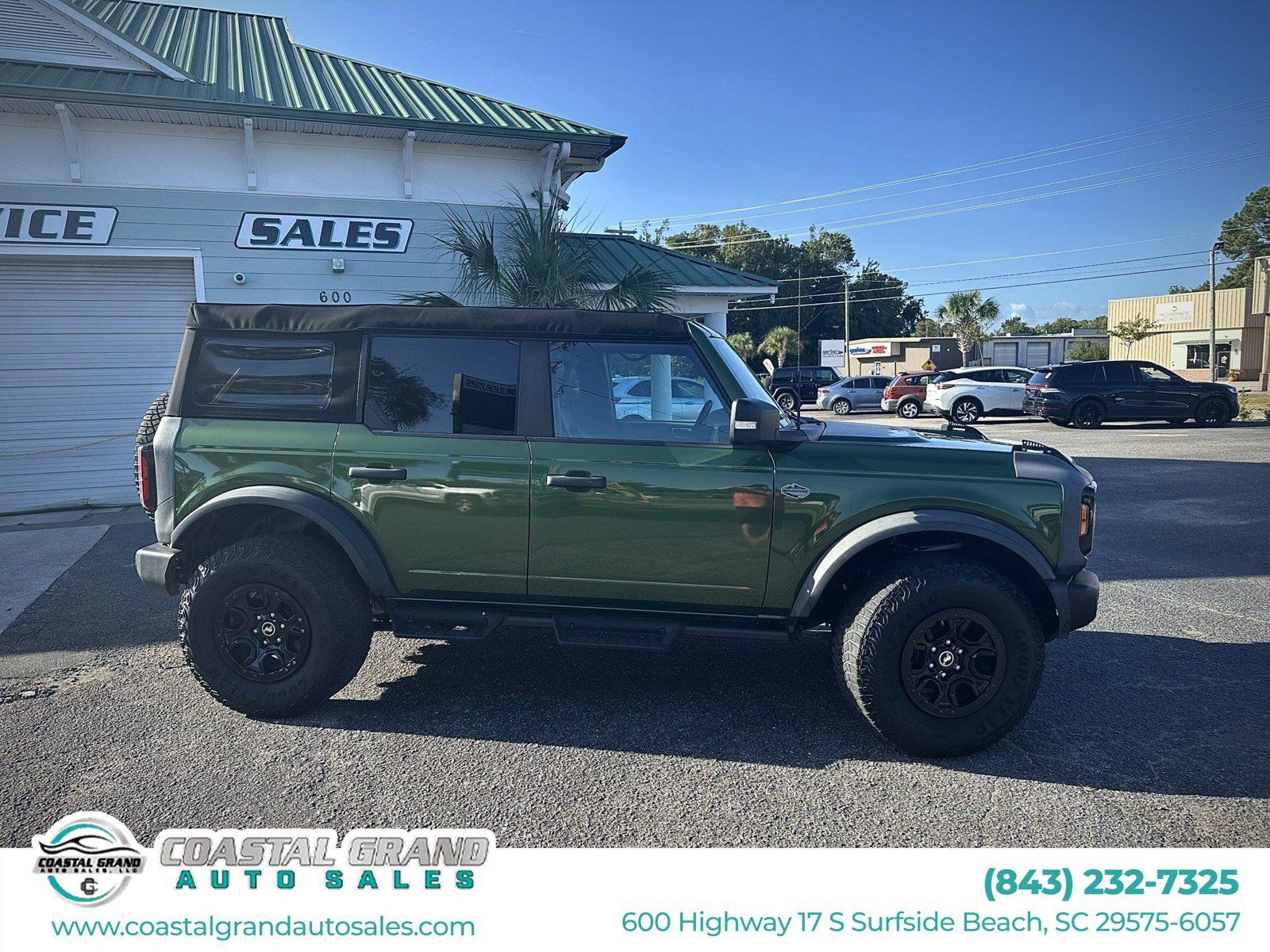 Used 2023 Ford Bronco Wildtrak AWD/4WD image 1