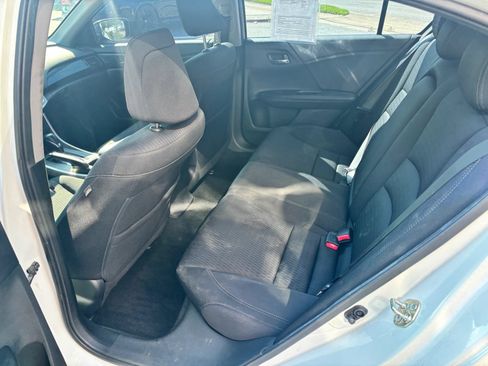 Used 2015 Honda Accord Sport image 15