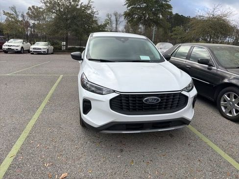 Used 2023 Ford Escape Active image 7