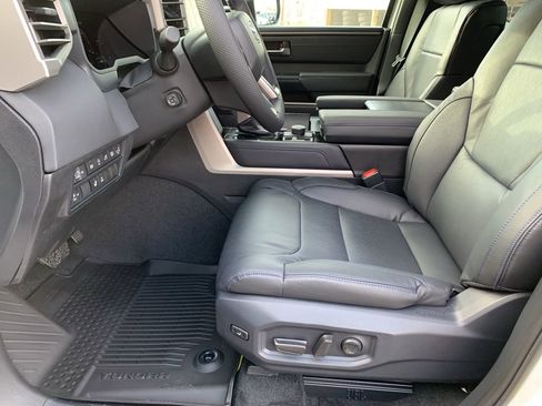 New 2026 Toyota Tundra Platinum image 10