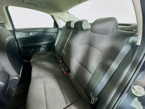 Used 2019 Kia Forte Sedan image 23