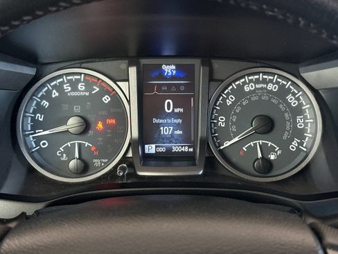 Used 2023 Toyota Tacoma TRD Off-Road w/ Black Out Package (TMS) AWD/4WD image 21