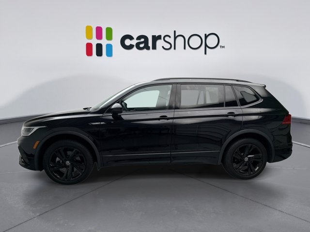 Used 2024 Volkswagen Tiguan SE R-Line AWD/4WD image 2